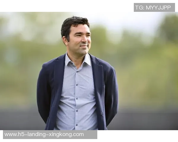 夏日阳光下的足球传奇名字中藏着夏的明星们